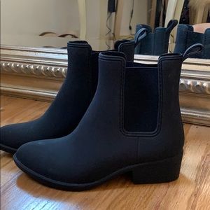 Jeffrey Campbell stormy rain boots